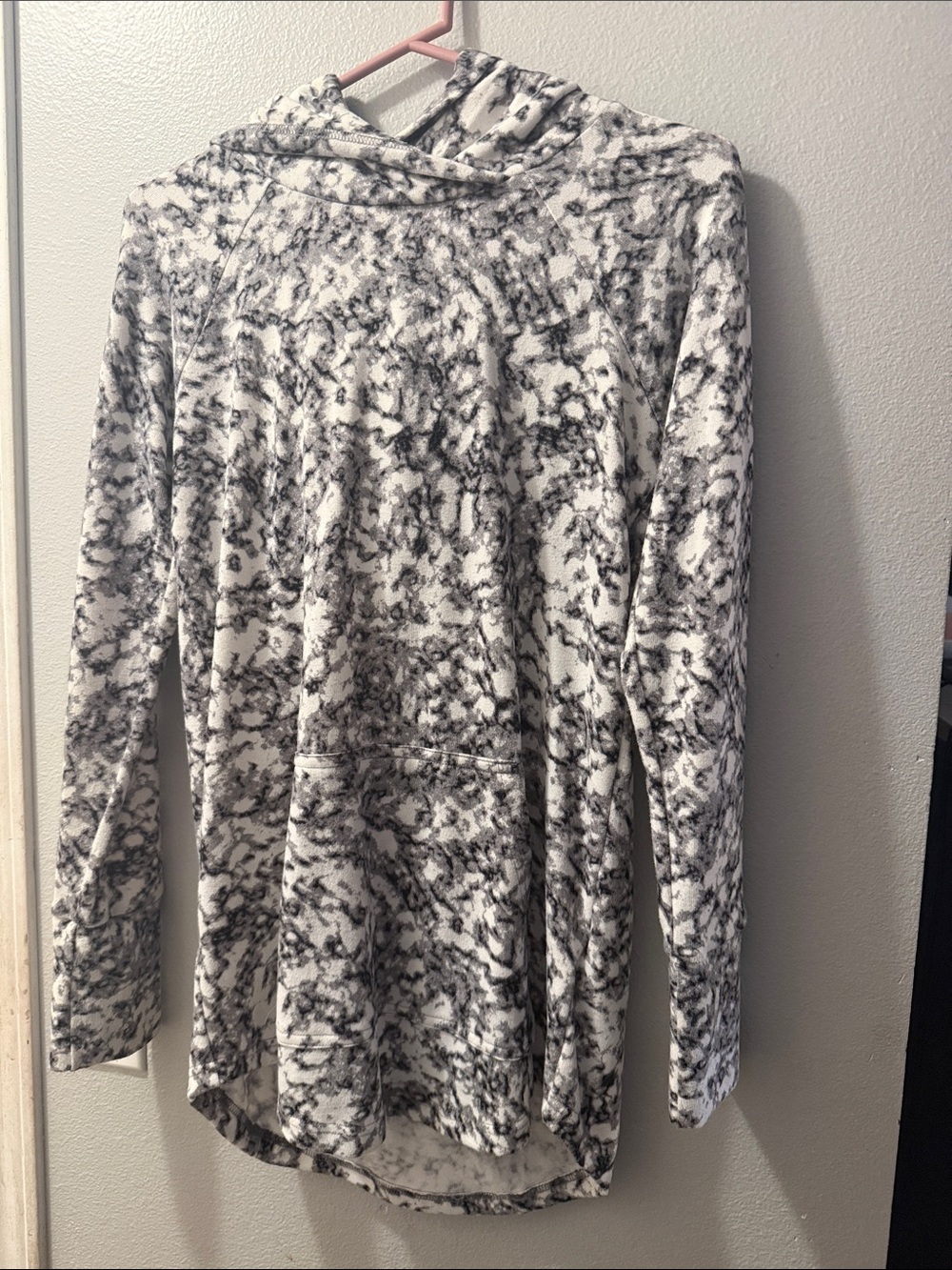 LuLaRoe Black & White Marble Hooded Pullover